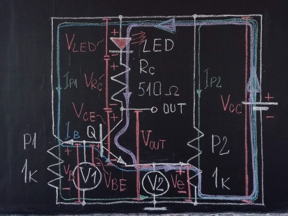 The circuit diagram on the blackboard